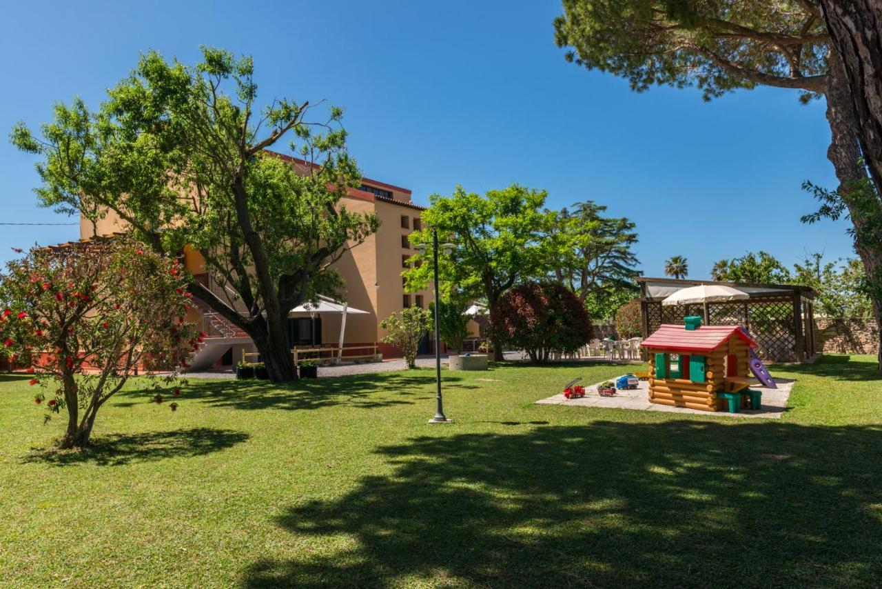 Agriturismo Le Vecchie Scuole Campiglia Marittima Exterior foto